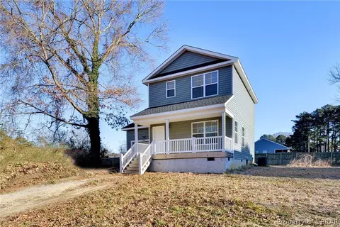 7420 Dehardit Ave, Gloucester Point, VA 23062 photo 1