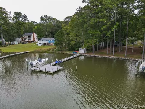 93 Beach Dr, Hartfield, VA 23071 photo 36