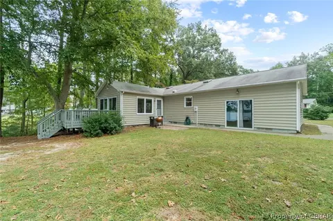 93 Beach Dr, Hartfield, VA 23071 photo 30