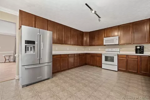 12380 Cedar Trl, Gloucester, VA 23061 photo 12