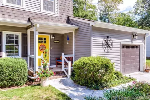 7547 Forbes Rd, Gloucester, VA 23061 photo 2