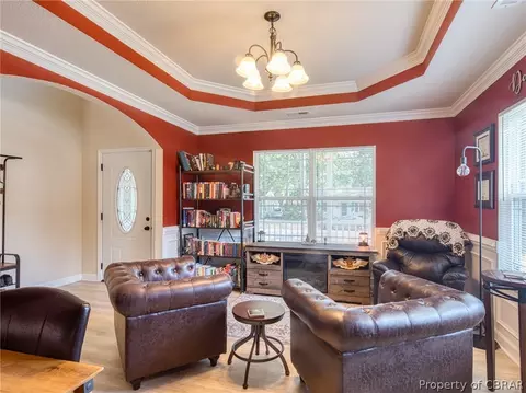 401 Calvert St, Hampton, VA 23669 photo 5