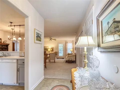 6746 Cox Ave, Gloucester, VA 23061 photo 4