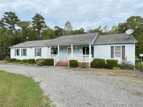 7965 Dutton Rd, Gloucester, VA 23061 photo 4