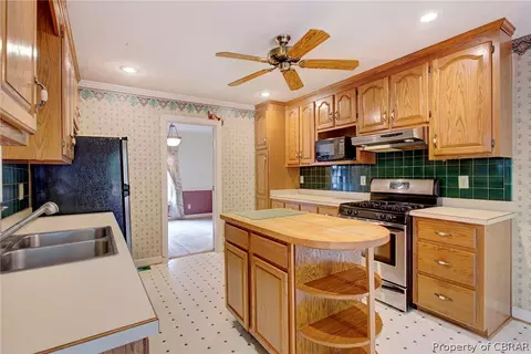7965 Dutton Rd, Gloucester, VA 23061 photo 19