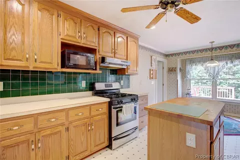7965 Dutton Rd, Gloucester, VA 23061 photo 18