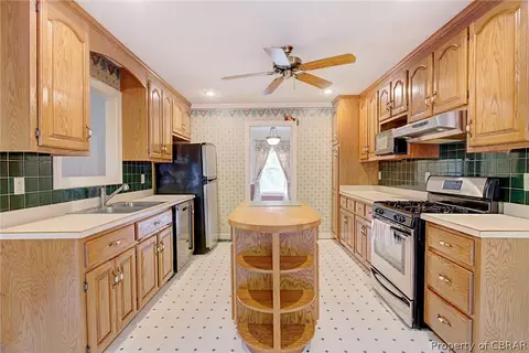7965 Dutton Rd, Gloucester, VA 23061 photo 16