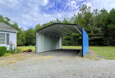 7965 Dutton Rd, Gloucester, VA 23061 photo 6