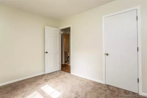6347 Meadow Dr, Gloucester, VA 23061 photo 22