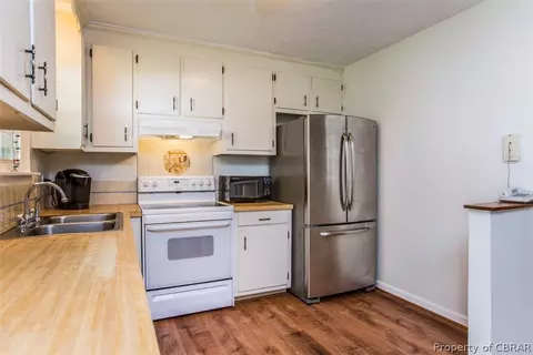 6347 Meadow Dr, Gloucester, VA 23061 photo 12