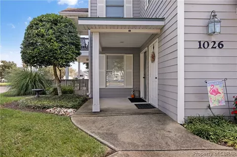 1026 High Dunes #101, Hampton, VA 23664 photo 1