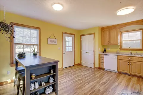 11771 Harcum Rd, Gloucester, VA 23061 photo 10