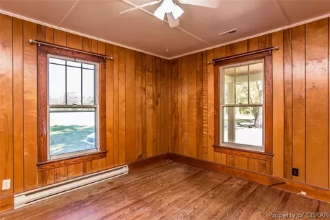 6238 Burleigh Rd, Gloucester, VA 23061 photo 12