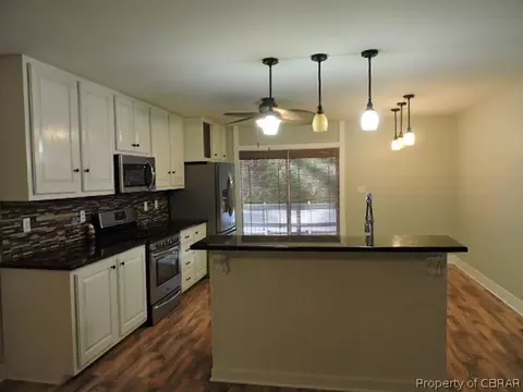 10070 Diligence Ln, Gloucester, VA 23061 photo 5