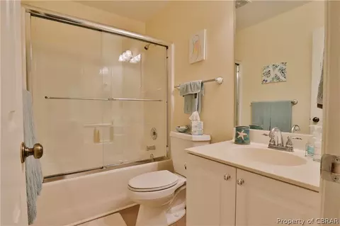 63 Mariners Point Ln, Hartfield, VA 23071 photo 21