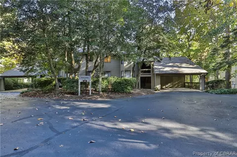 63 Mariners Point Ln, Hartfield, VA 23071 photo 1