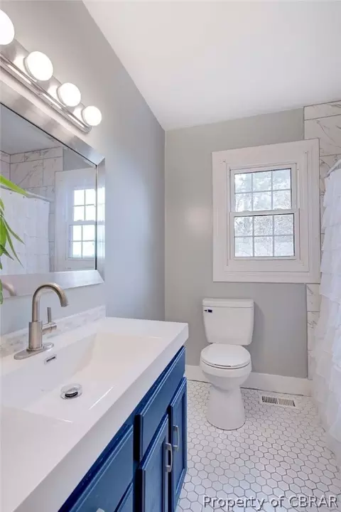 468 Gloucester Rd, Saluda, VA 23149 photo 16