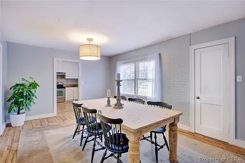 468 Gloucester Rd, Saluda, VA 23149 photo 9