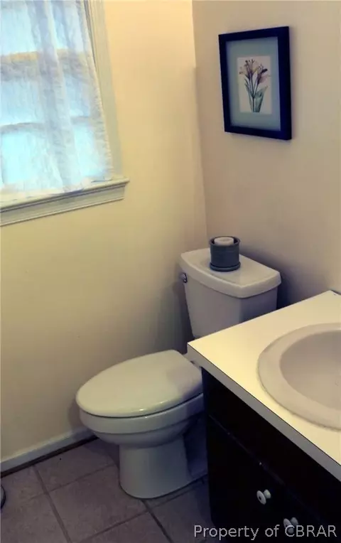 4758 Wakehurst Cir, Gloucester, VA 23061 photo 12