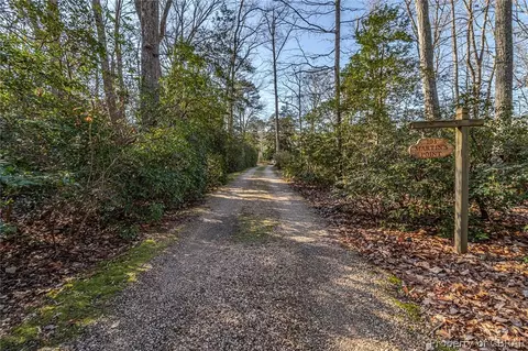 103 Laurel Way, Weems, VA 22576 photo 42