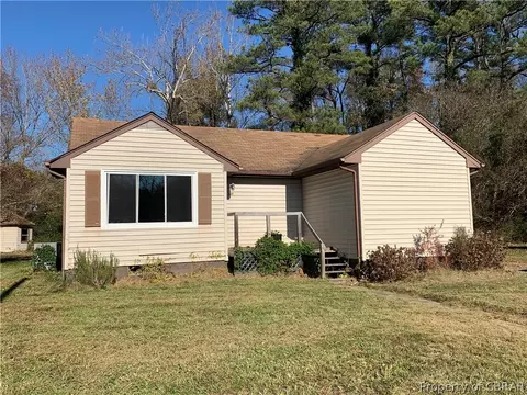 531 E Maynor Dr, Williamsburg, VA 23185 photo 1