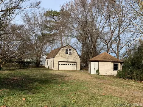531 E Maynor Dr, Williamsburg, VA 23185 photo 4