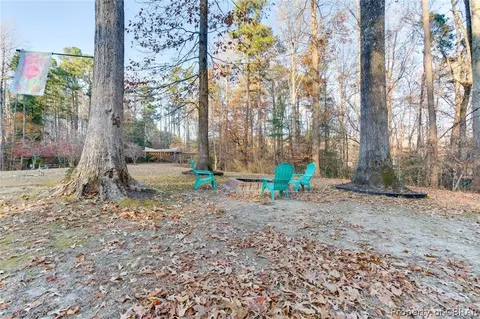9011 Days End Ln, Gloucester, VA 23061 photo 3