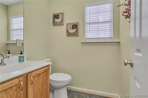 8198 Hamilton Dr, Gloucester, VA 23061 photo 19