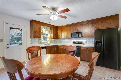 4393 Teal Cir, Gloucester, VA 23061 photo 15