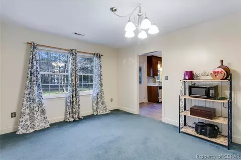 4393 Teal Cir, Gloucester, VA 23061 photo 11