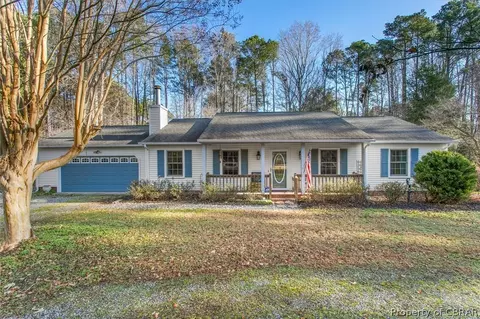 4393 Teal Cir, Gloucester, VA 23061 photo 5