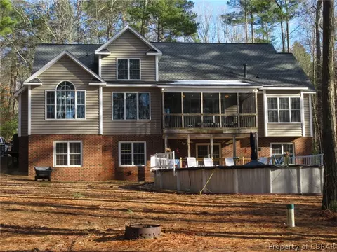 11678 River Crest Dr, Gloucester, VA 23061 photo 11