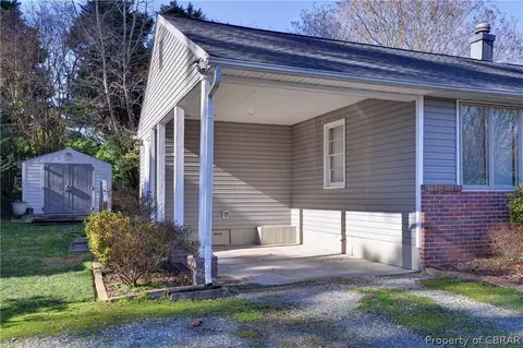 116 Wickre St, Williamsburg, VA 23185 photo 4