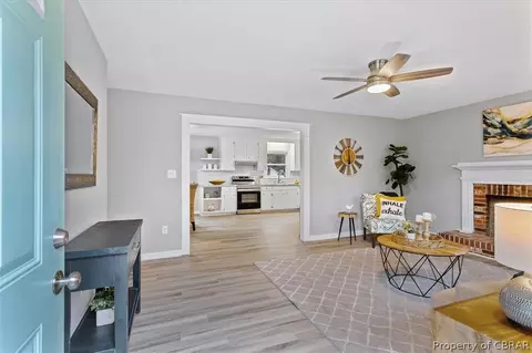 7757 Ark Rd, Gloucester, VA 23061 photo 3