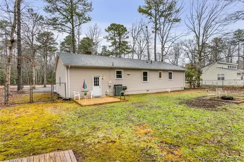 7757 Ark Rd, Gloucester, VA 23061 photo 30