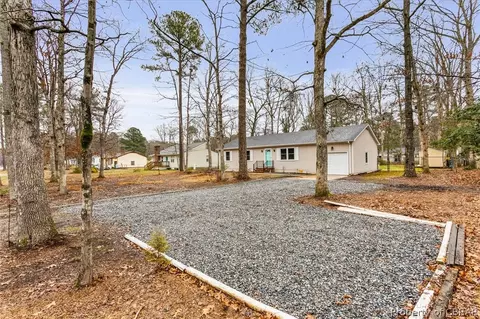 7757 Ark Rd, Gloucester, VA 23061 photo 28