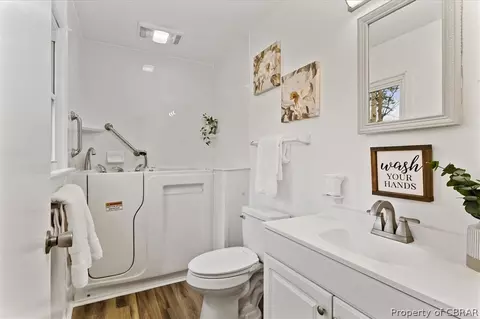7757 Ark Rd, Gloucester, VA 23061 photo 17