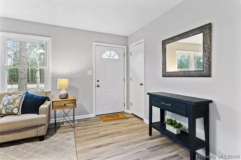 7757 Ark Rd, Gloucester, VA 23061 photo 5