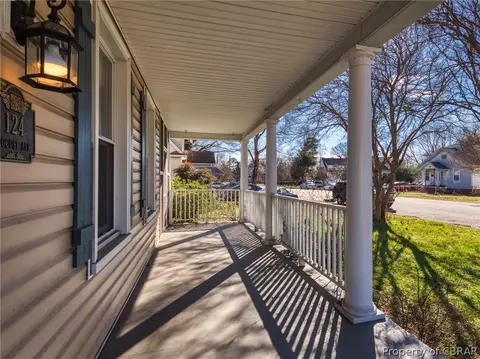 124 Locust Ave, Hampton, VA 23664 photo 4