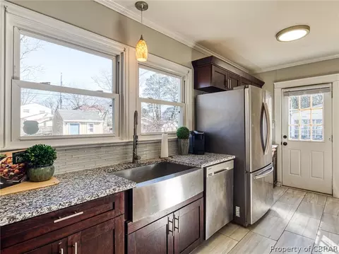 124 Locust Ave, Hampton, VA 23664 photo 18