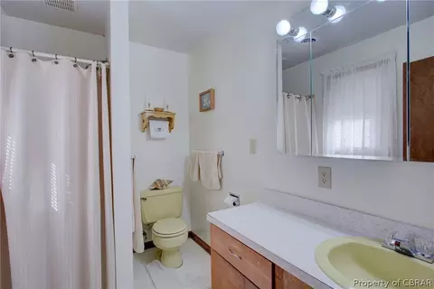 11049 Piankatank Dr, Gloucester, VA 23061 photo 14