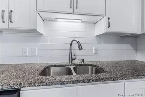 4465 Travis Run, Gloucester, VA 23061 photo 10