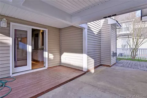 240 Bailey Park Dr, Hampton, VA 23669 photo 29