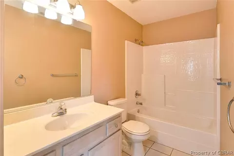 240 Bailey Park Dr, Hampton, VA 23669 photo 27