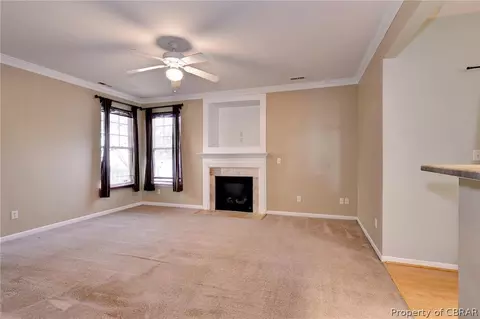 240 Bailey Park Dr, Hampton, VA 23669 photo 14