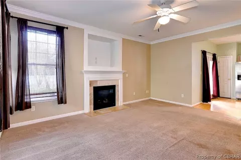 240 Bailey Park Dr, Hampton, VA 23669 photo 15