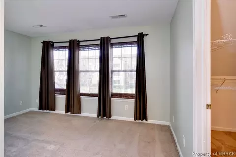 240 Bailey Park Dr, Hampton, VA 23669 photo 20