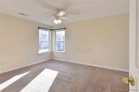 240 Bailey Park Dr, Hampton, VA 23669 photo 25