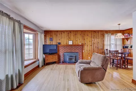 2080 River Rd, Hayes, VA 23072 photo 7