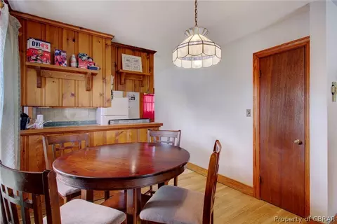 2080 River Rd, Hayes, VA 23072 photo 8
